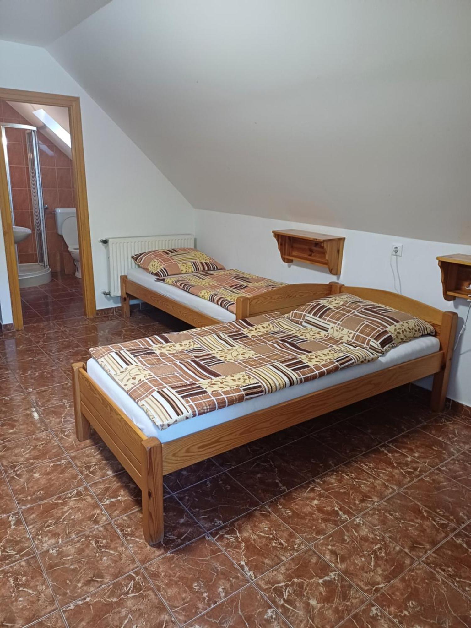 Zanati Apartmannhaz Nagykapornak Екстериор снимка