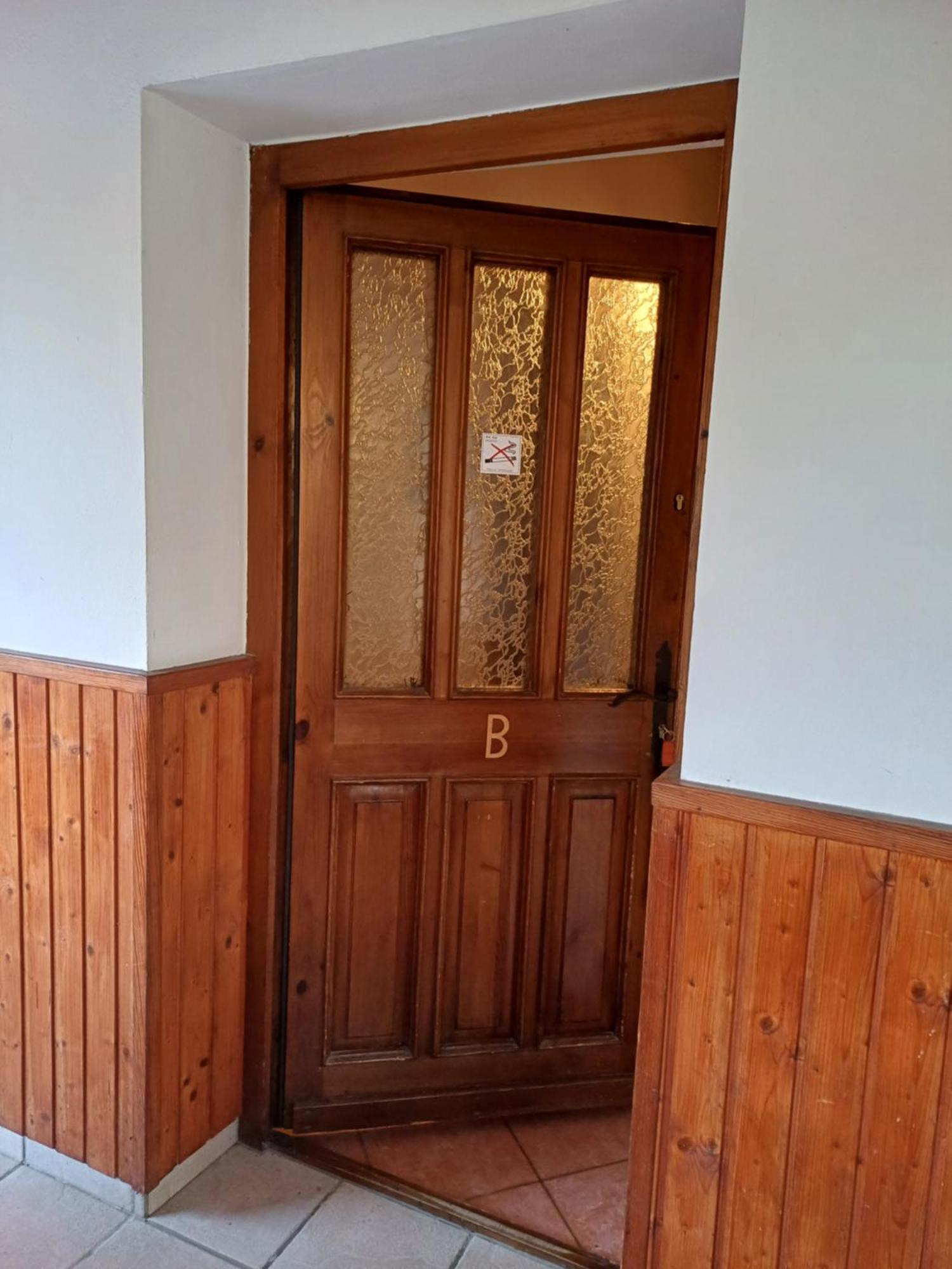 Zanati Apartmannhaz Nagykapornak Екстериор снимка